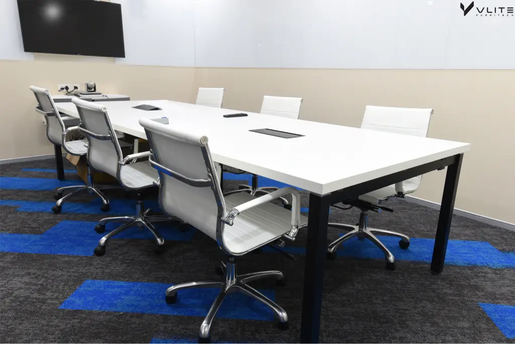 How to Choose the Right Office Conference Table for your Workplace