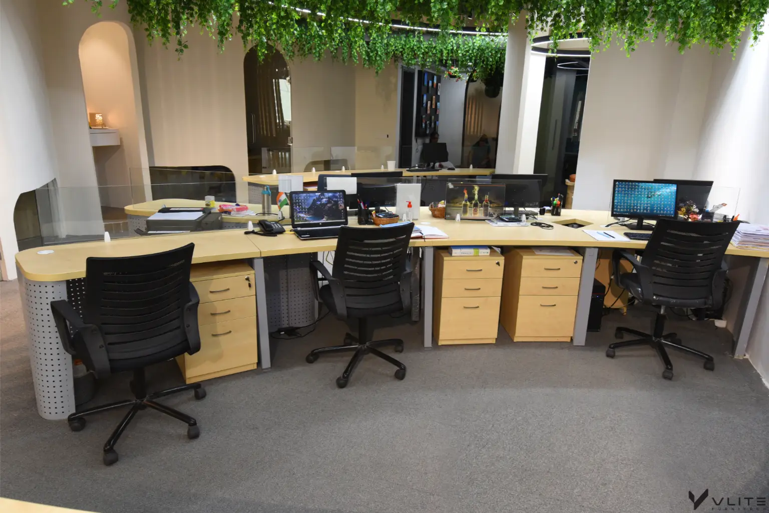 Why Height-Adjustable desks Are Taking Over Modern Offices