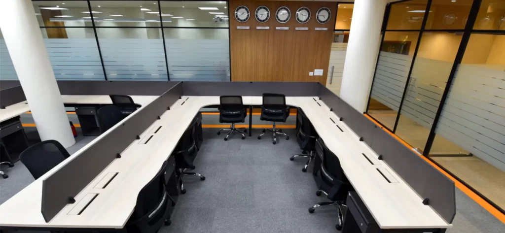 Modular Office Furniture in Bangalore 4 small office table design ideas