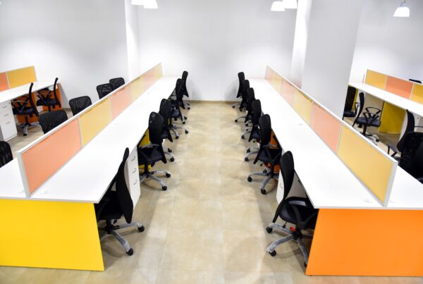 avante office workstation desking by vlite furnitech