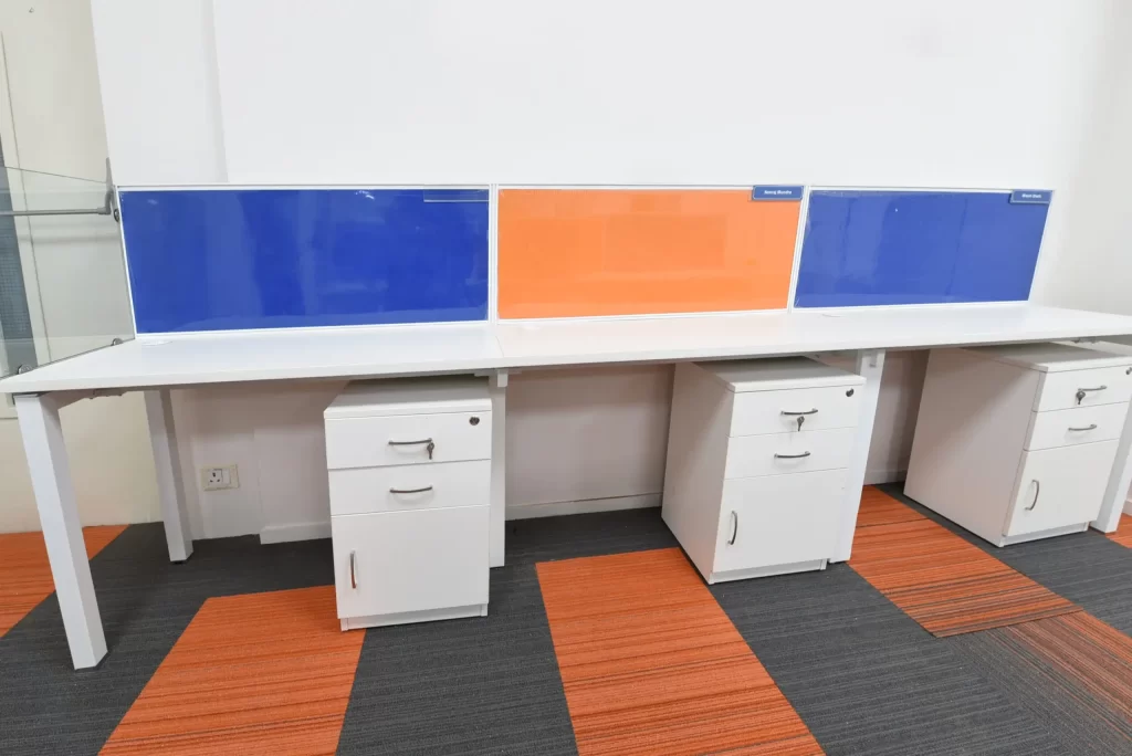 AK CAPITAL 5 Ak Capital12