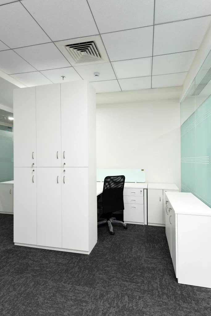 GOLDEN SOURCE 18 Golden Source18