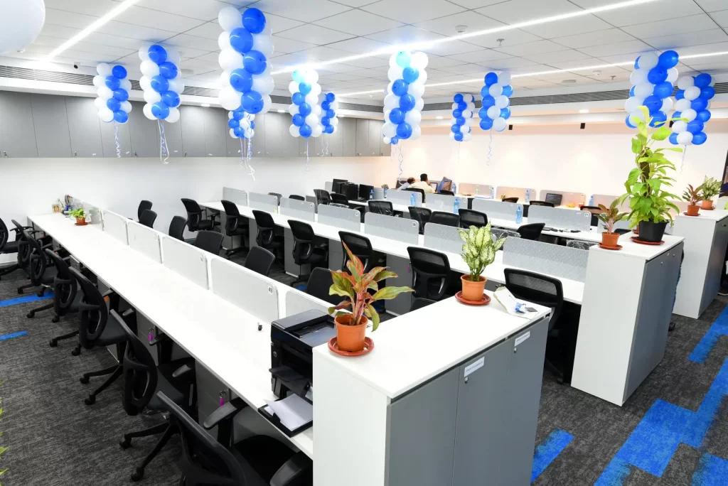 TIME SQUARE 4 svg+xml;charset=utf