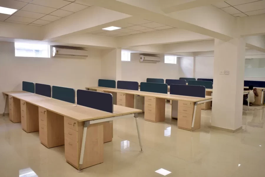 Cratas Office Workstation 1