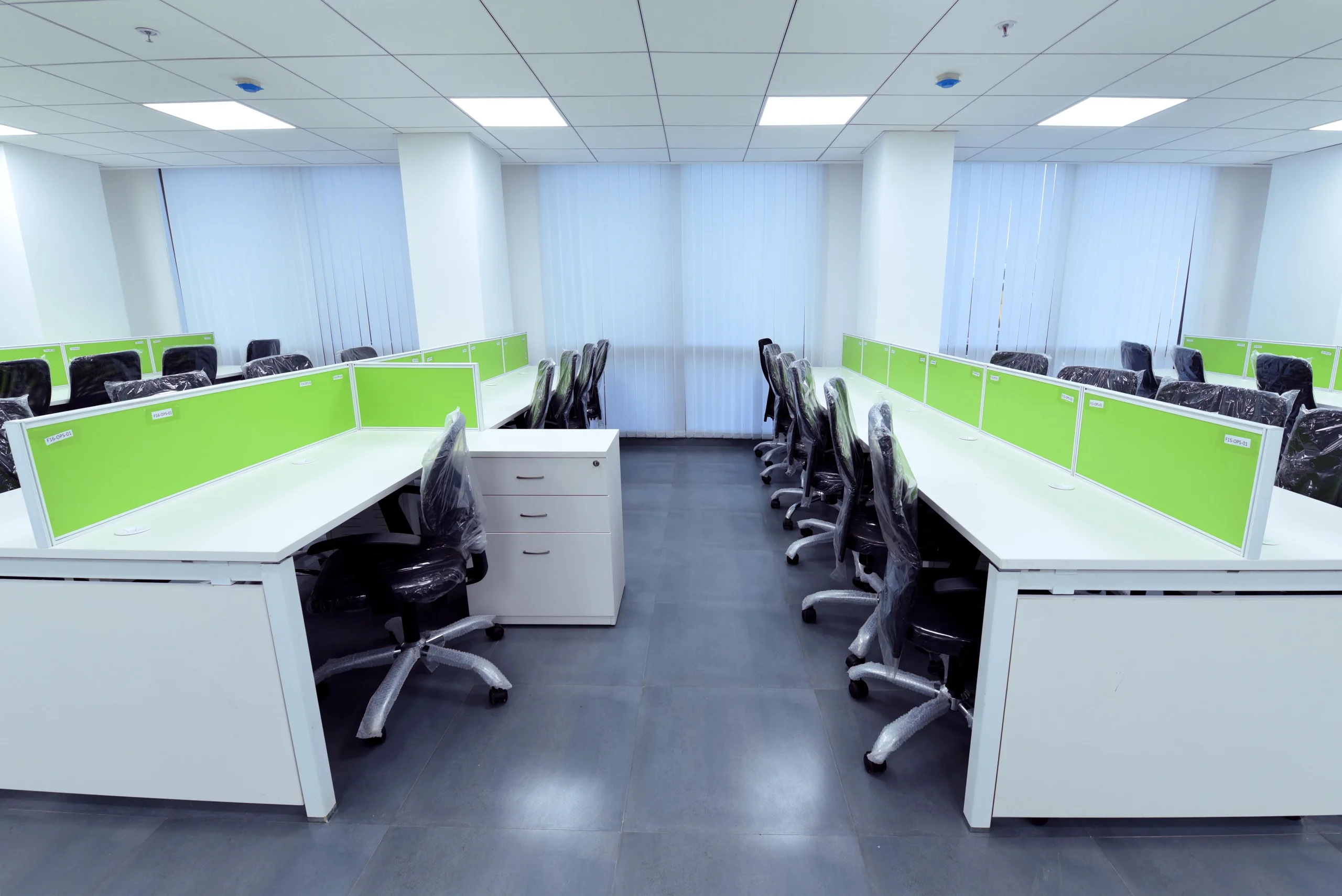 Modular Office Workstation Partition System 26 svg+xml;charset=utf