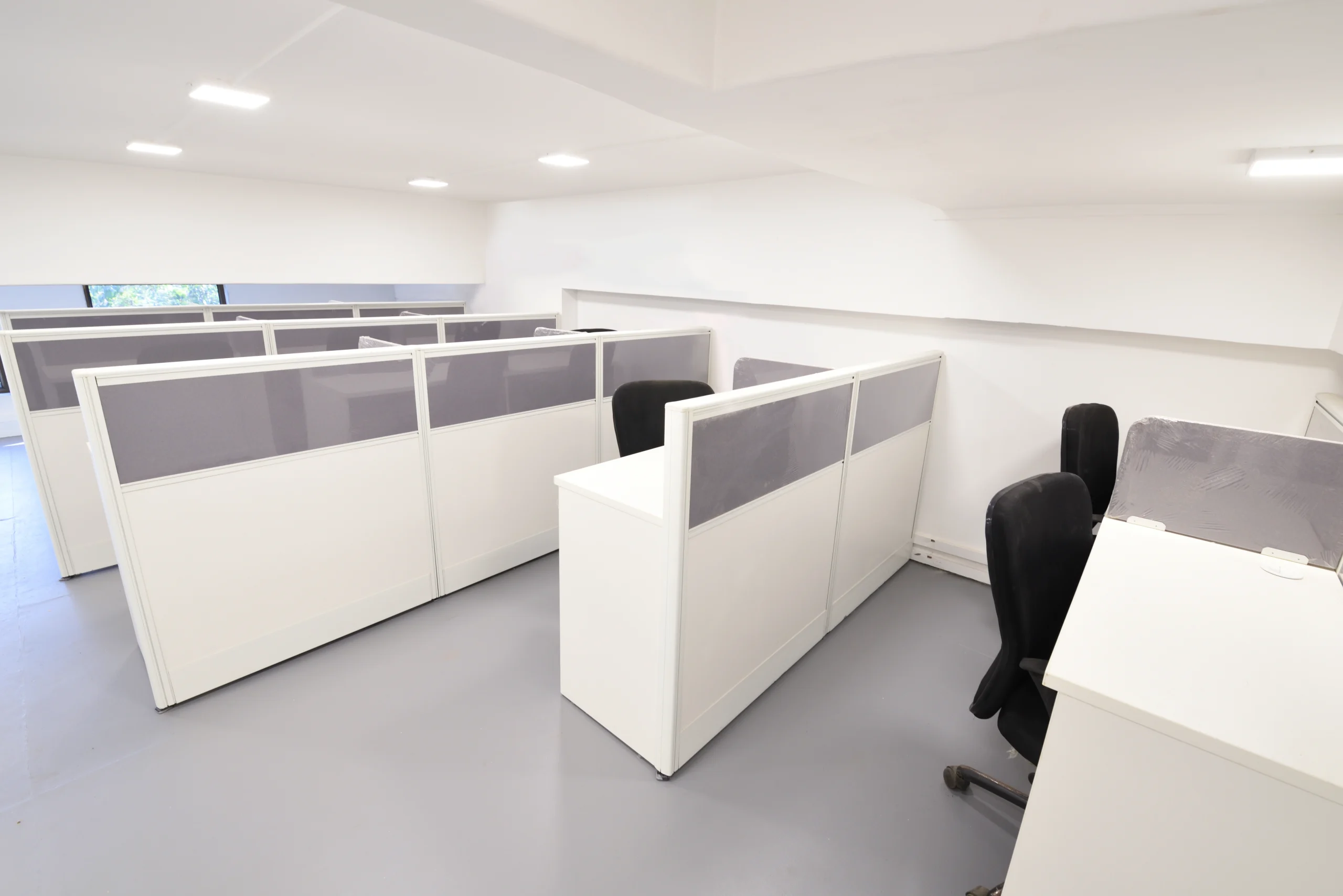 Modular Office Workstation Partition System 22 svg+xml;charset=utf