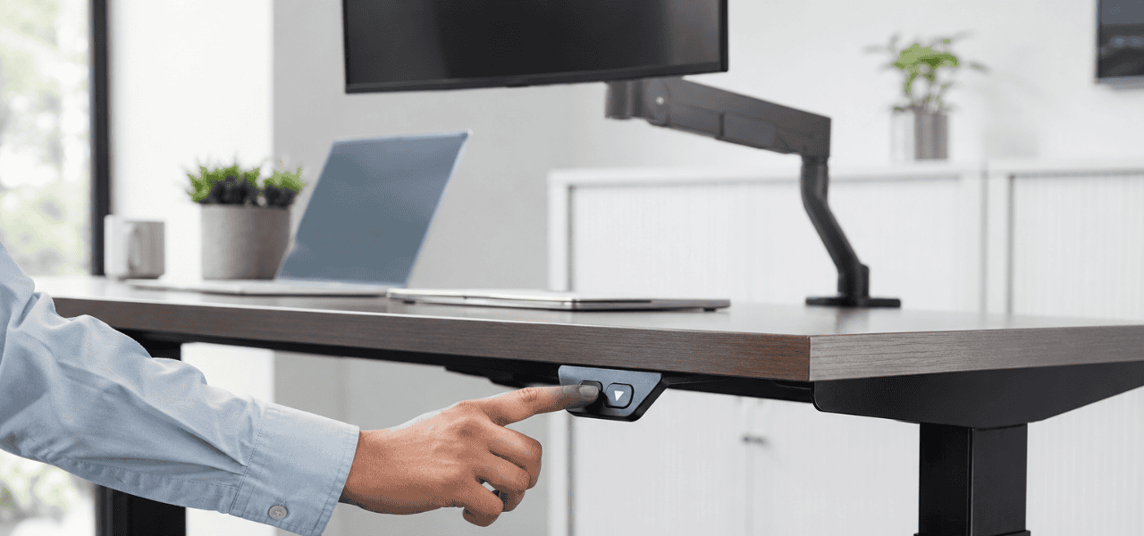 Sit-Stand Workstations: Benefits, Height Guidelines & Implementation Tips 3 Modern sit-stand workstation with adjustable ergonomic office desk for improved posture and productivity